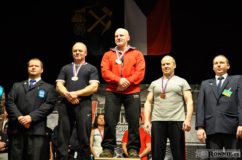Mistrovstv� �R v bench-pressu junior� a masters 2014