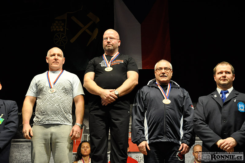 Mistrovstv� �R v bench-pressu junior� a masters 2014