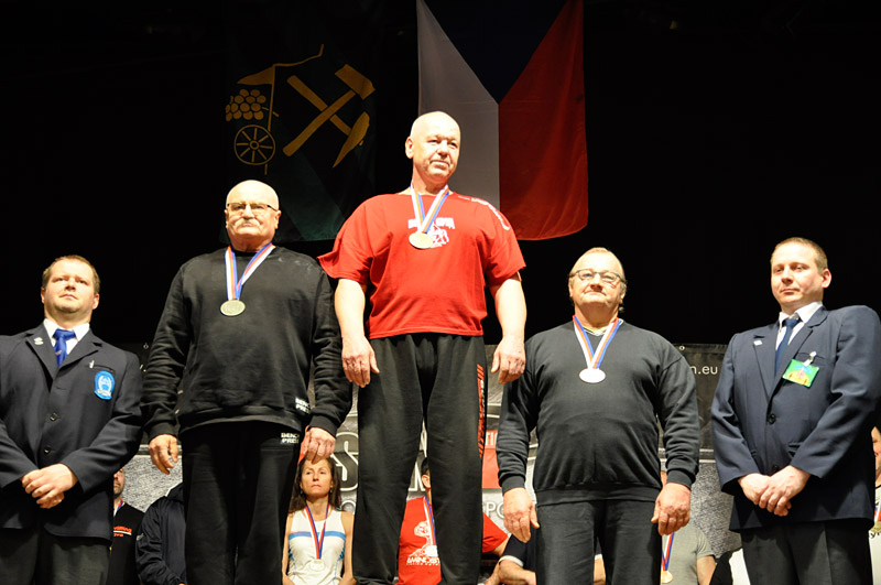 Mistrovstv� �R v bench-pressu junior� a masters 2014