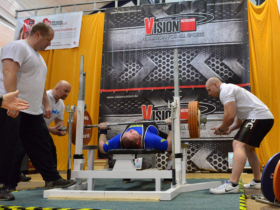 Mistrovstv� �ech v bench-pressu mu�� a �en 2014