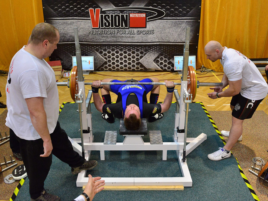 Mistrovstv� �ech v bench-pressu mu�� a �en 2014