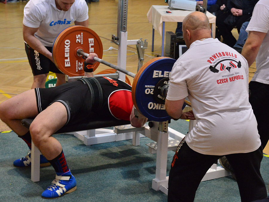 Mistrovstv� �ech v bench-pressu mu�� a �en 2014