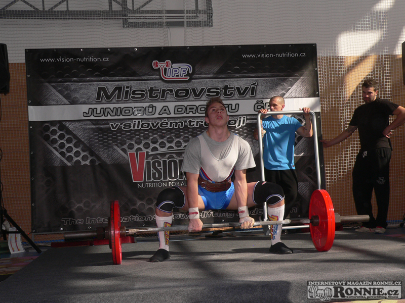 Mistrovstv� �R junior� a dorostenc� v silov�m trojboji 2014