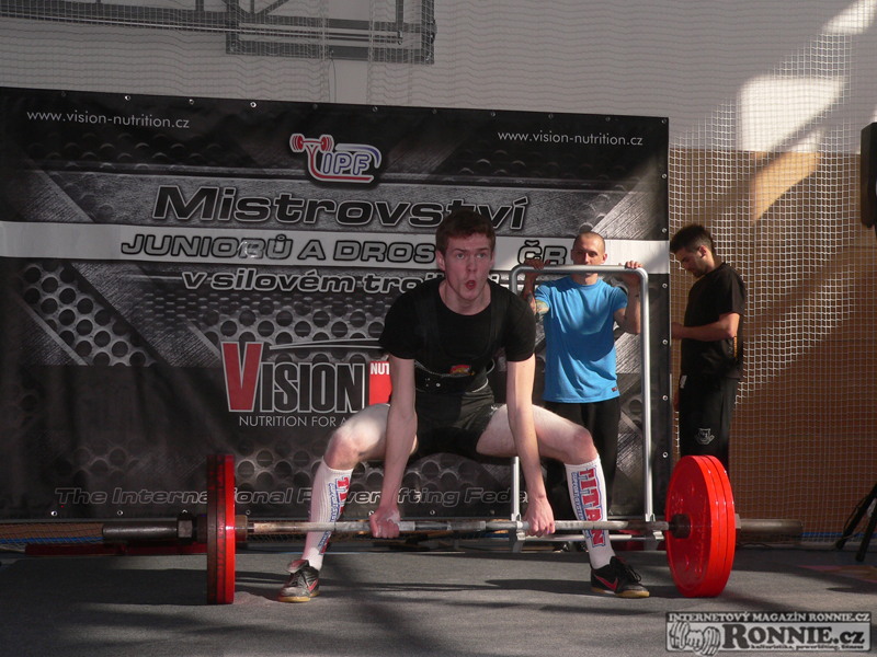 Mistrovstv� �R junior� a dorostenc� v silov�m trojboji 2014