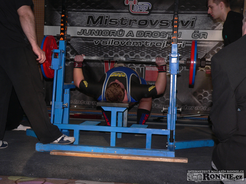 Mistrovstv� �R junior� a dorostenc� v silov�m trojboji 2014