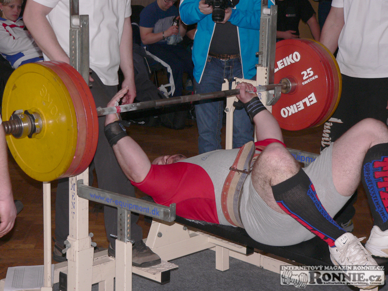 Mistrovstv� �R mu�� a �en v bench-pressu 2014