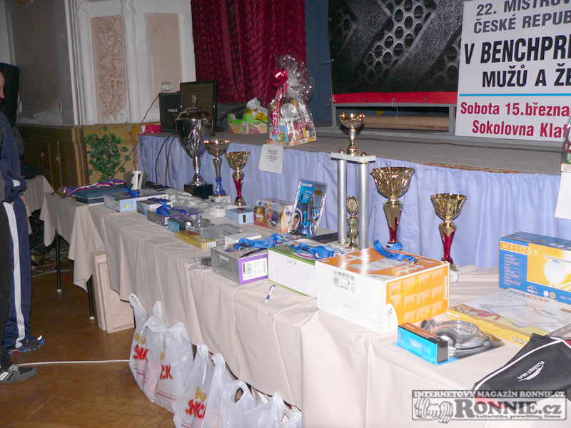 Mistrovstv� �R mu�� a �en v bench-pressu 2014