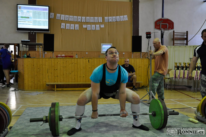Mistrovstv� Moravy v klasick�m silov�m trojboji 2014