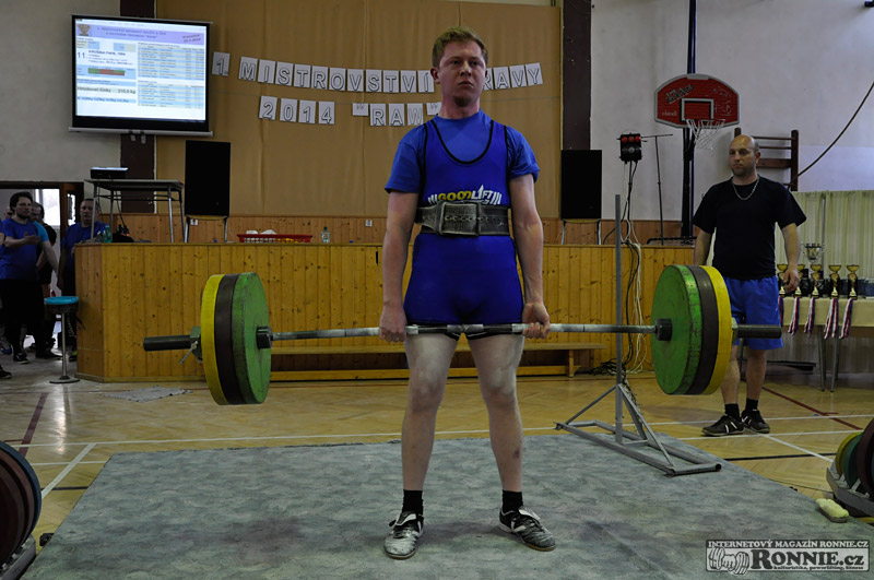 Mistrovstv� Moravy v klasick�m silov�m trojboji 2014
