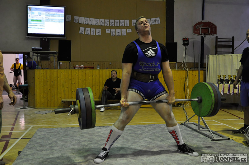 Mistrovstv� Moravy v klasick�m silov�m trojboji 2014