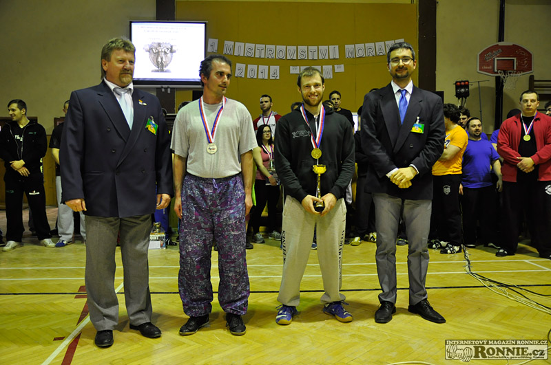 Mistrovstv� Moravy v klasick�m silov�m trojboji 2014