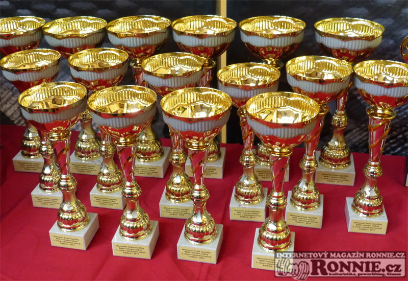 Mistrovstv� �R v klasick�m silov�m trojboji 2014