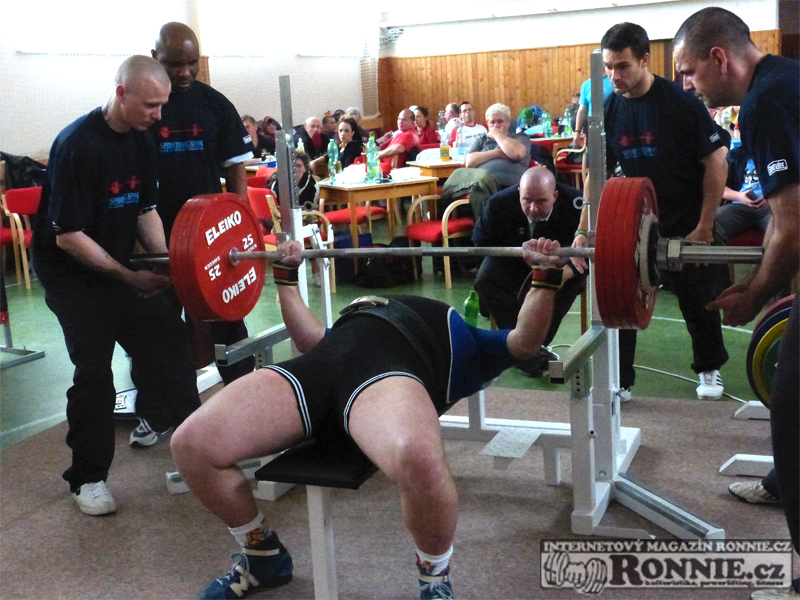 Mistrovstv� �R masters v silov�m trojboji 2014