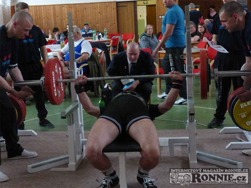 Mistrovstv� �R masters v silov�m trojboji 2014