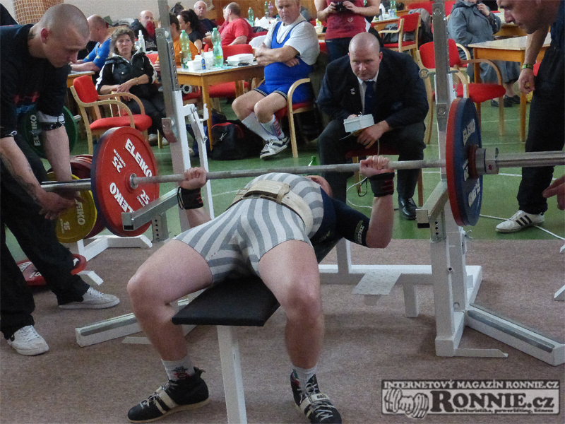 Mistrovstv� �R masters v silov�m trojboji 2014