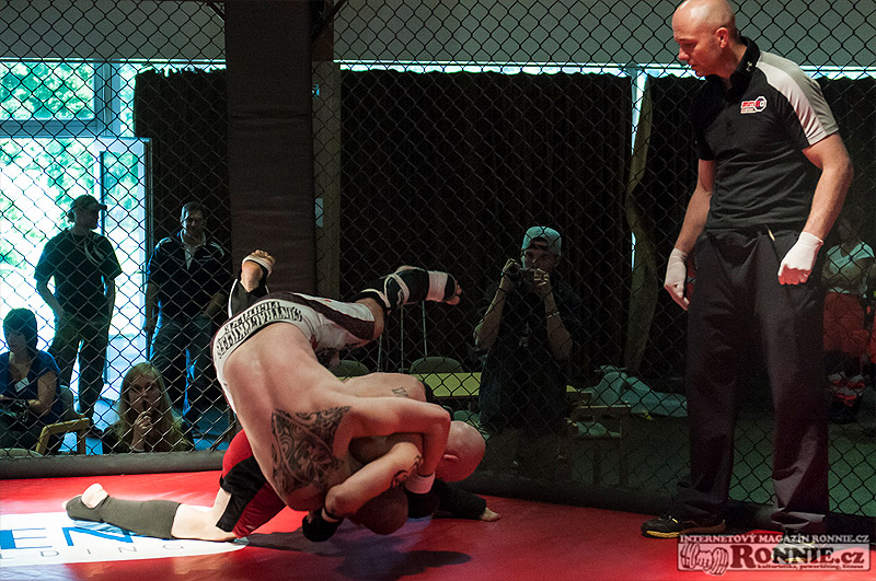 MMA  O1 Arena Cup Pardubice  (VII. kolo)