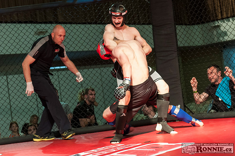 MMA  O1 Arena Cup Pardubice  (VII. kolo)