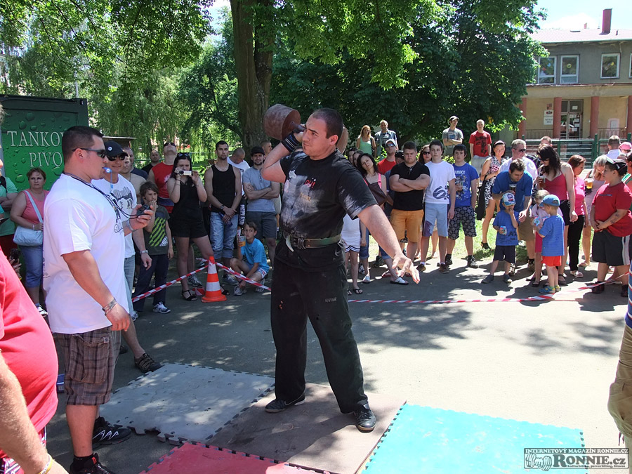 Ostrovsk� strongman 2014