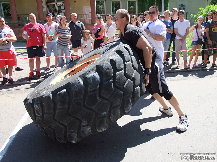 Ostrovsk� strongman 2014