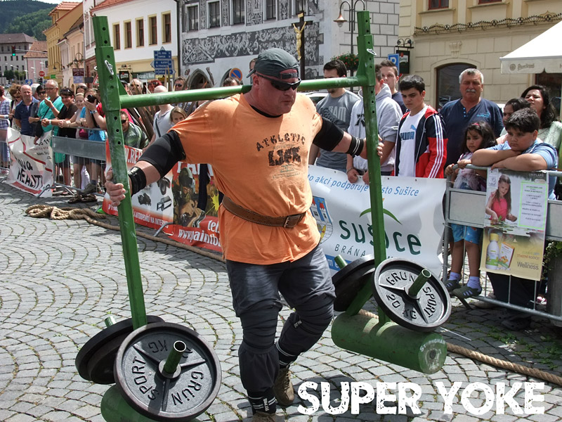 Super Yoke