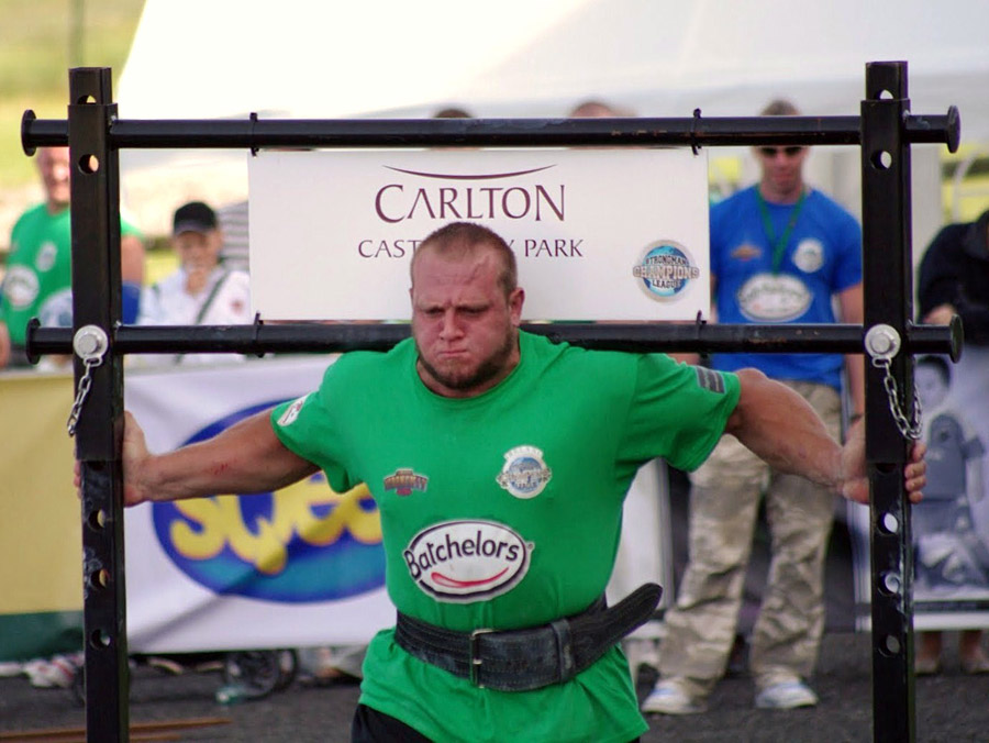 Travis Ortmayer �