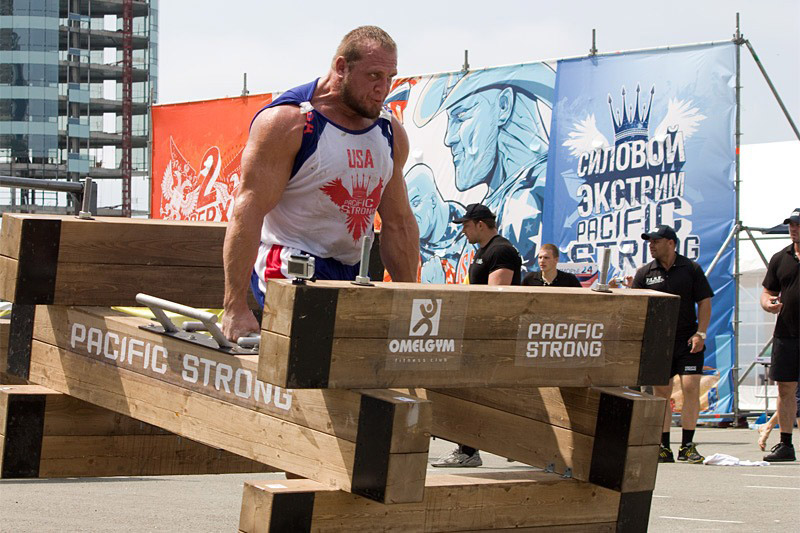 Travis Ortmayer �