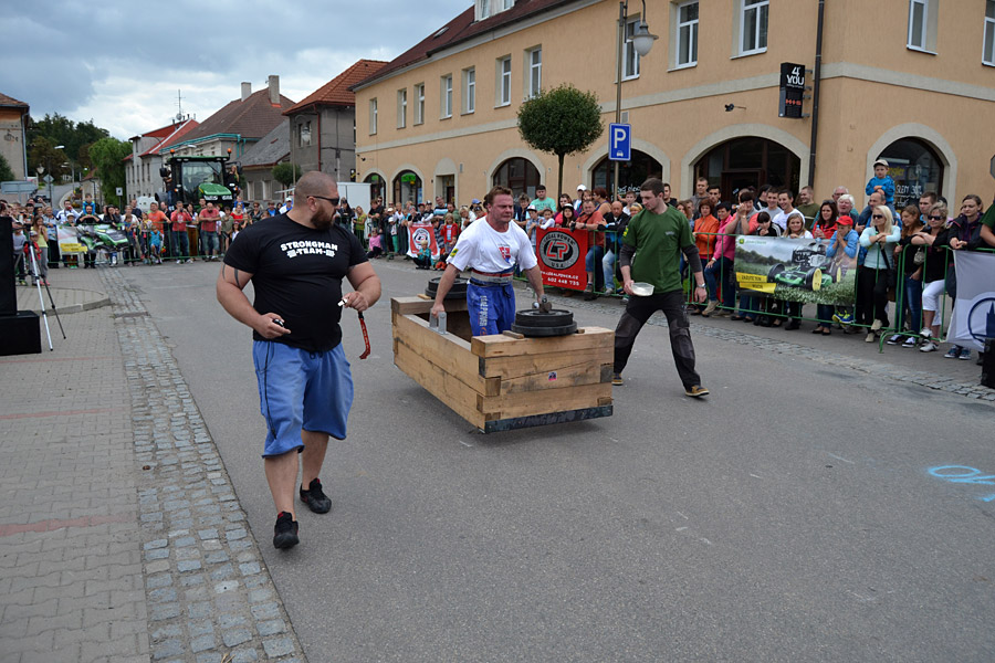 Marek Marku�