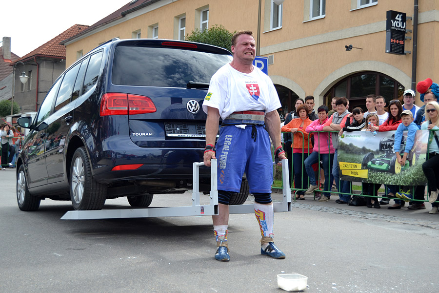 Marek Marku�