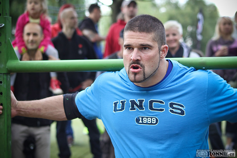 Strongman �lut� l�zn� 2014�- Josef Makovsk�