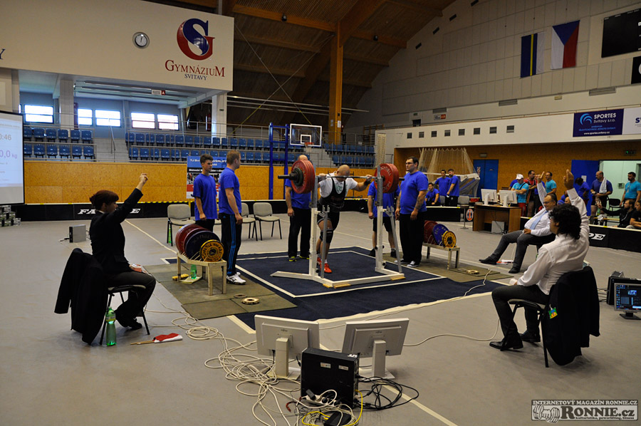 Mistrovstv� Moravy v silov�m trojboji dru�stev 2014