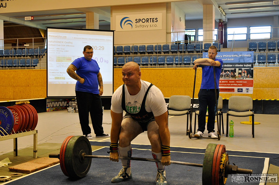 Mistrovstv� Moravy v silov�m trojboji dru�stev 2014