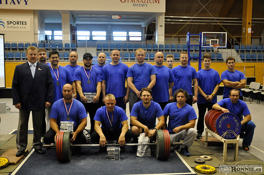 Mistrovstv� Moravy v silov�m trojboji dru�stev 2014