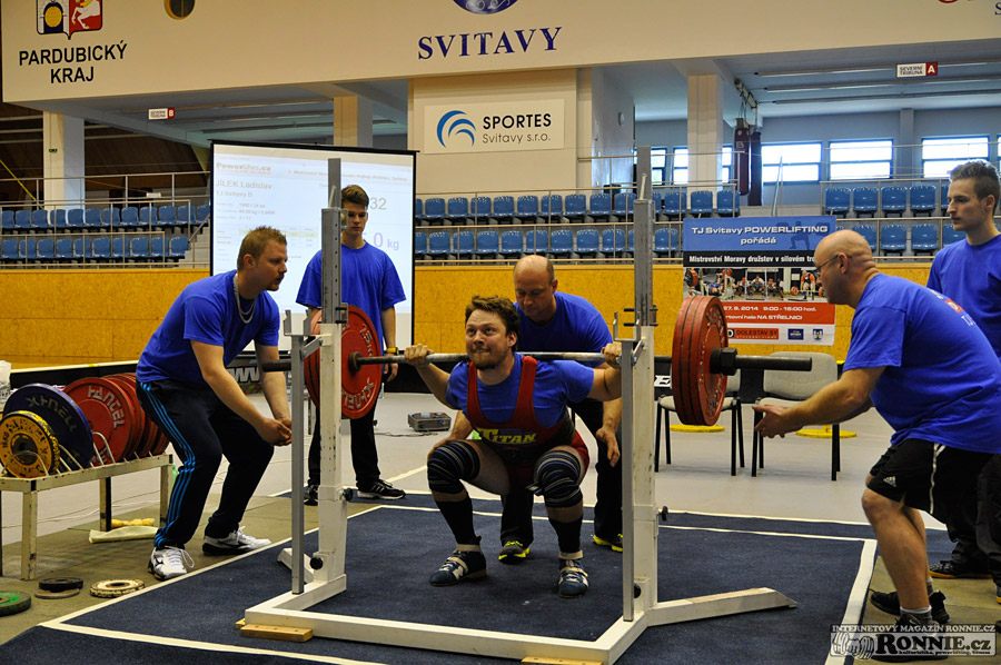 Mistrovstv� Moravy v silov�m trojboji dru�stev 2014