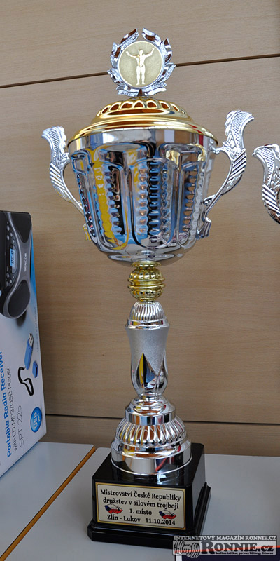 Mistrovstv� �R v silov�m trojboji dru�stev 2014