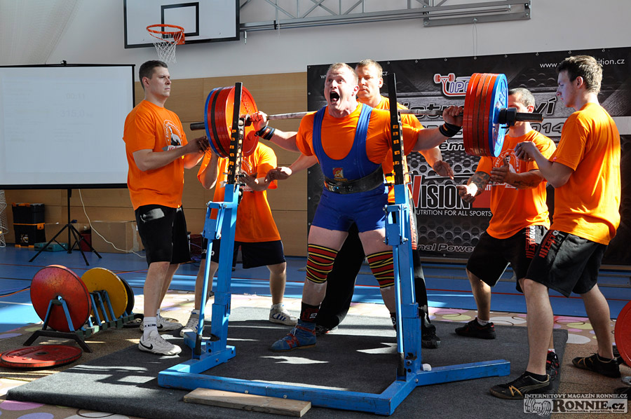 Mistrovstv� �R v silov�m trojboji dru�stev 2014