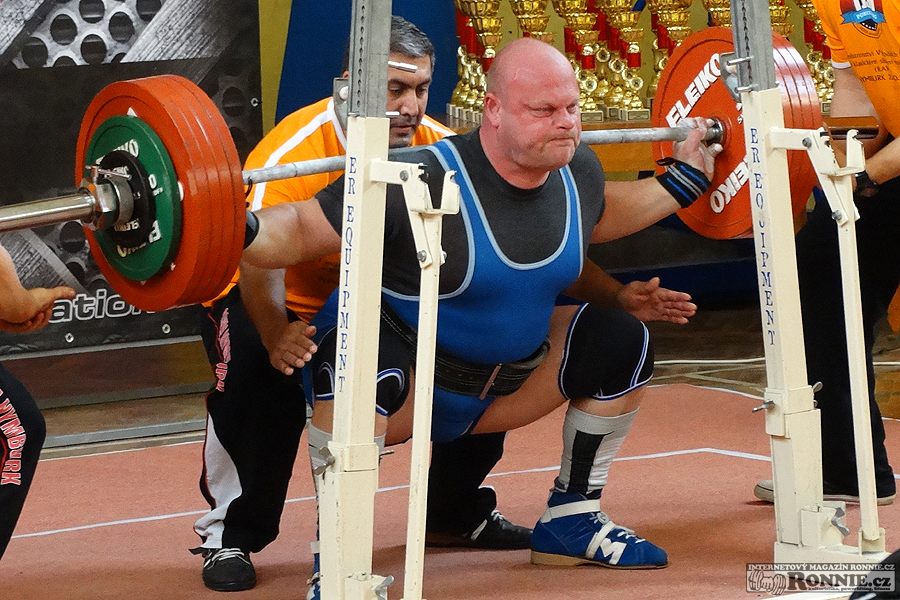 Mistrovstv� v�chodn�ch �ech v klasick�m silov�m trojboji 2014