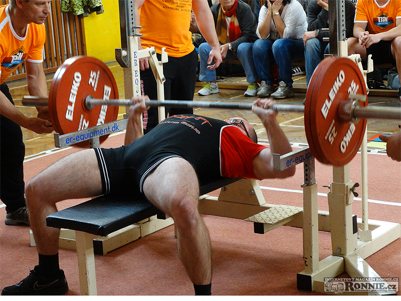 Mistrovstv� v�chodn�ch �ech v klasick�m silov�m trojboji 2014