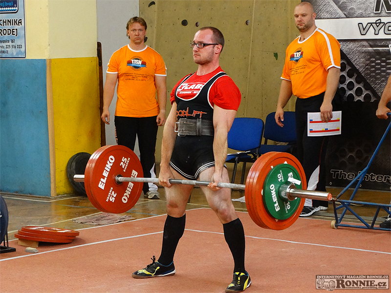 Mistrovstv� v�chodn�ch �ech v klasick�m silov�m trojboji 2014