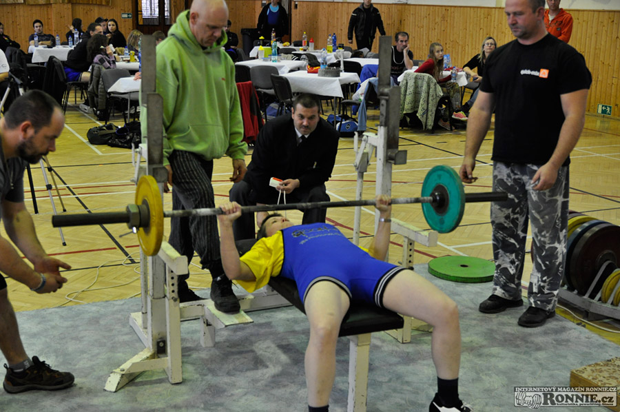 Mistrovstv� ji�n� Moravy v klasick�m (RAW) silov�m trojboji 2014