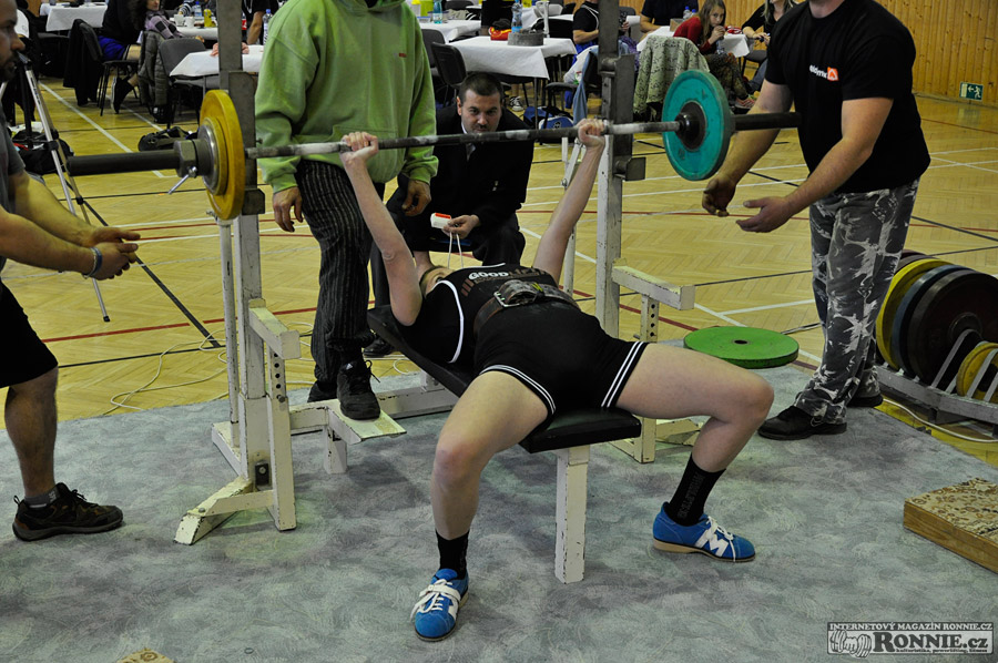Mistrovstv� ji�n� Moravy v klasick�m (RAW) silov�m trojboji 2014