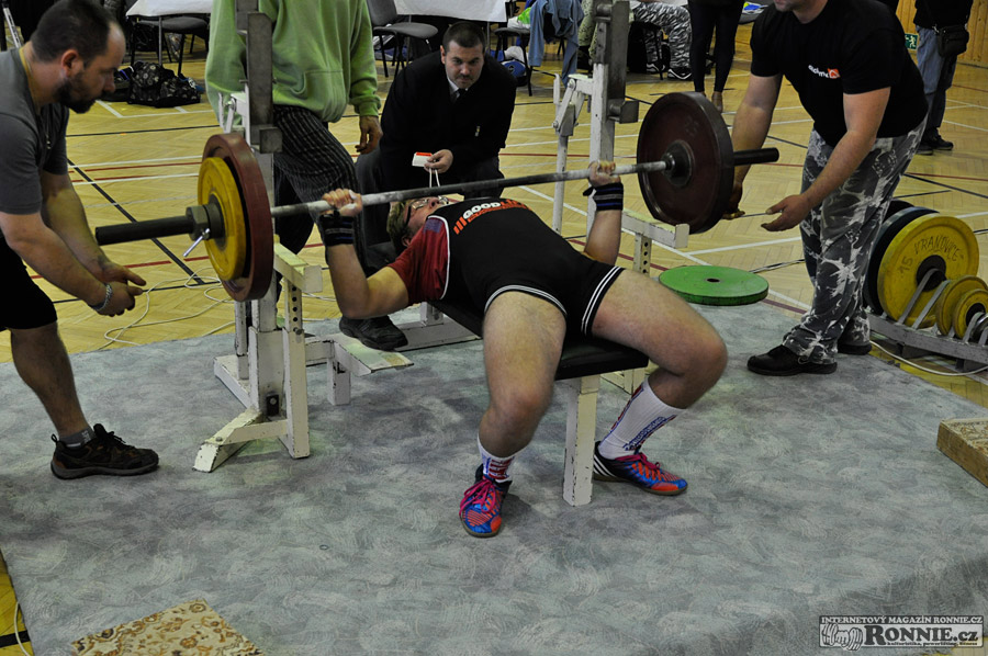 Mistrovstv� ji�n� Moravy v klasick�m (RAW) silov�m trojboji 2014