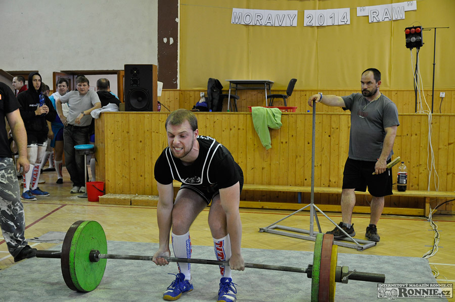 Mistrovstv� ji�n� Moravy v klasick�m (RAW) silov�m trojboji 2014