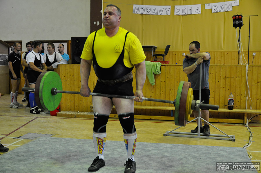 Mistrovstv� ji�n� Moravy v klasick�m (RAW) silov�m trojboji 2014