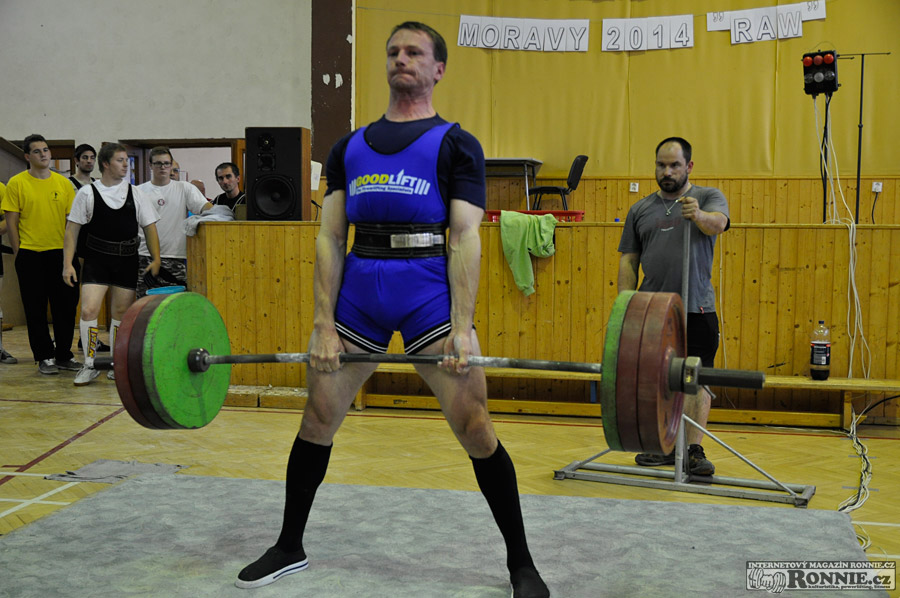 Mistrovstv� ji�n� Moravy v klasick�m (RAW) silov�m trojboji 2014