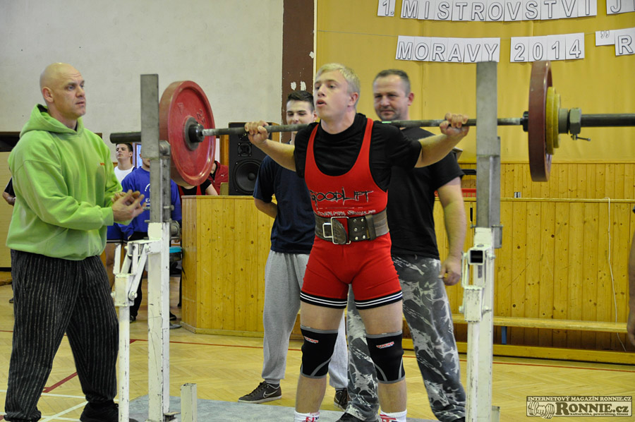 Mistrovstv� ji�n� Moravy v klasick�m (RAW) silov�m trojboji 2014