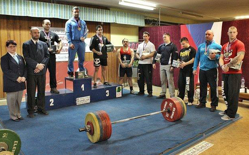 Mistrovstv� z�padn�ch a ji�n�ch �ech v silov�m trojboji 2014
