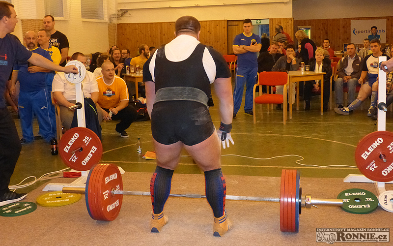 Mistrovstv� v�chodn�ch a severn�ch �ech v silov�m trojboji 2014