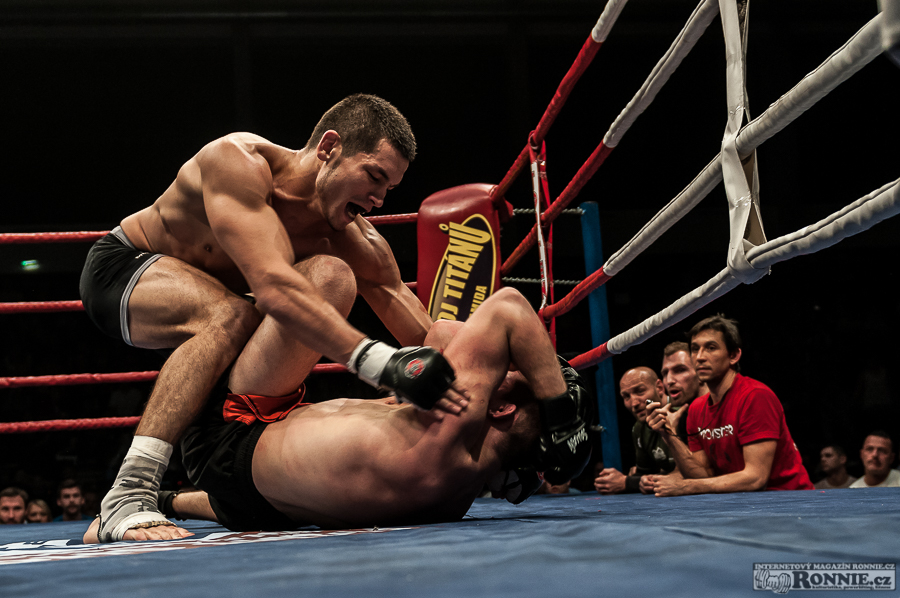 Souboj tit�n� 2014