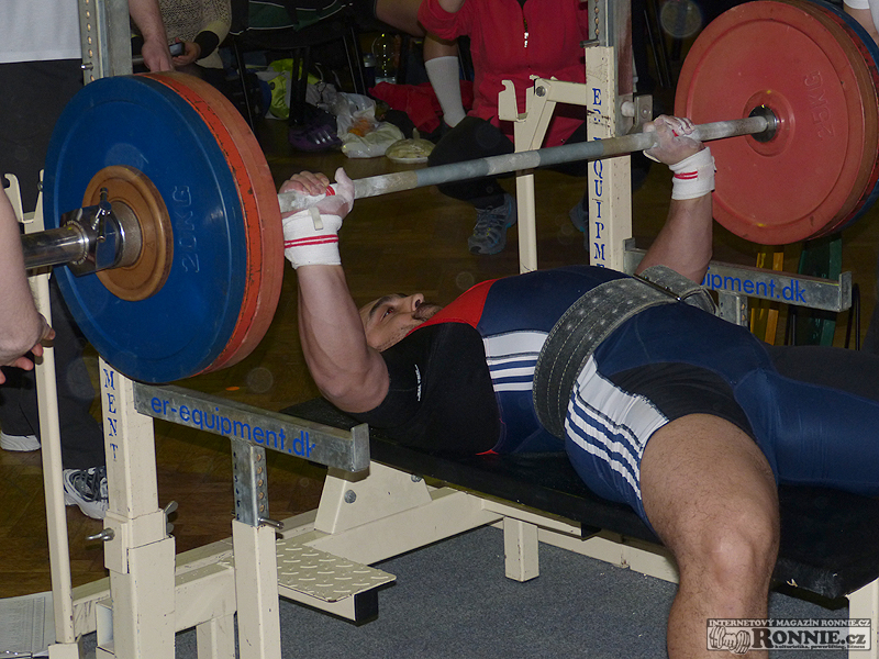 Mistrovstv� �ech v bench-pressu mu�� a �en 2014