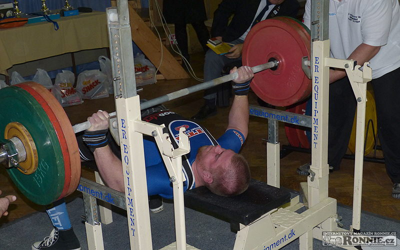 Mistrovstv� �ech v bench-pressu mu�� a �en 2014